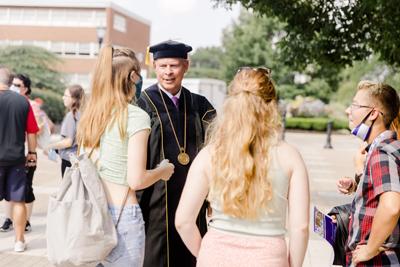 President Kaufman Talking With Students